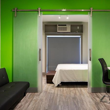 Micro Boutique Living Вулфвилл Экстерьер фото